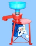 Moara pentru macinat boabe cu motor si trepied MB-03