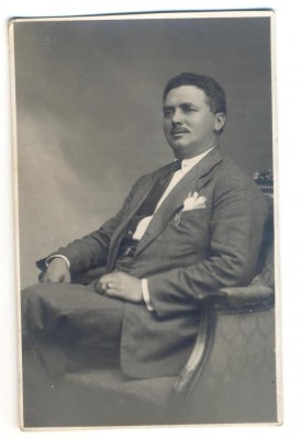 AD 1623 C.P.VECHE -BARBAT IN TINUTA DE EPOCA-FOTO ROYAL,OPPLI POLLENDER, KUTTLER foto