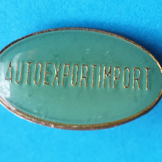 Insigna Epoca de Aur 1970 - AUTO - Export Import Romania - varianta email verde