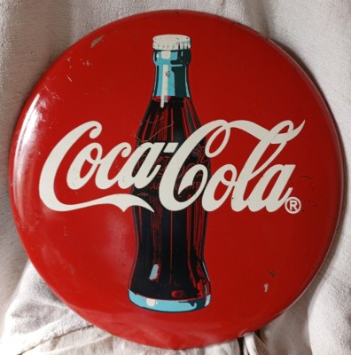 Reclama pe tabla Coca Cola anii 1990 foto