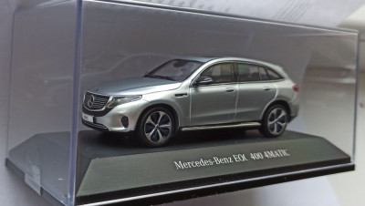 Macheta Mercedes Benz EQC 4Matic N293 2019 silver - Spark 1/43 foto