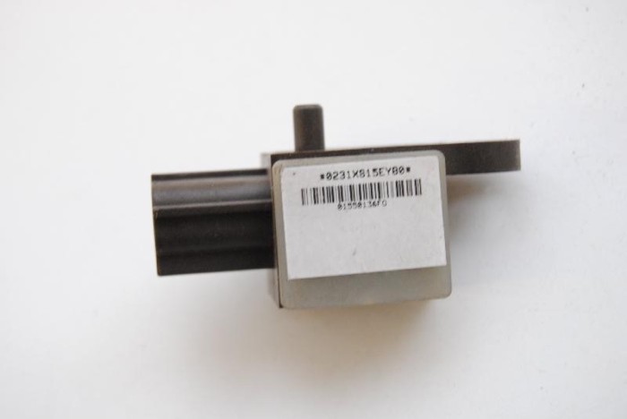 Senzor de impact st&acirc;nga spate VW PASSAT B6 3C2 2007 OEM: 3C0909606 | 1759787