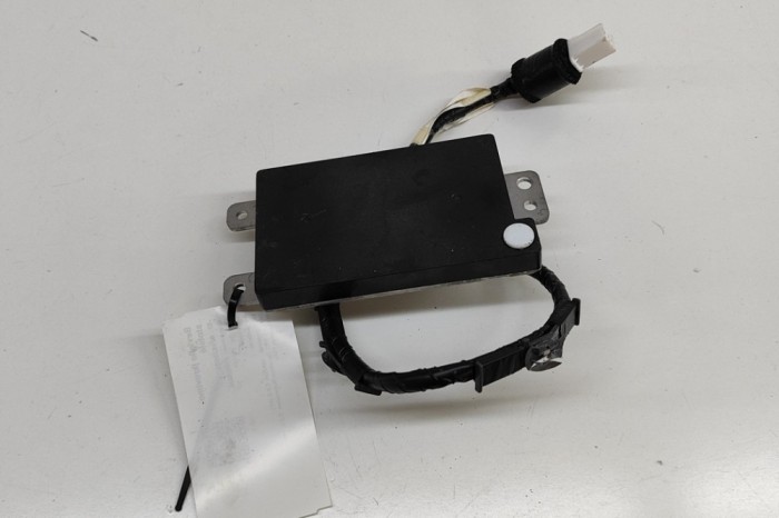 Stație de &icirc;ncărcare wireless MAZDA CX-5 KF 2021 OEM: TC3M-66CH0-E,KSD4-66-CHXC 29828065