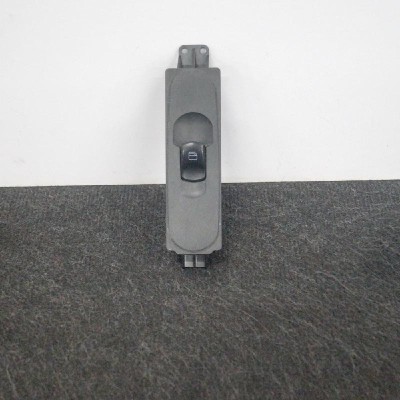 Buton geam ușă st&amp;acirc;nga față MERCEDES-BENZ SPRINTER 3-t 906 2007 OEM: A9065451913 | 1493840 foto