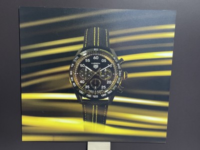 Afis publicitar, reclama din polietilena TAG HEUER Carrera (2) foto
