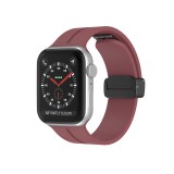 Curea compatibila Apple Watch, pentru Ultra, Ultra 2, SE, 9/8/7/6/5/4/3/2/1 - 42/44/45/49MM, Inchidere Magnetica, Silicon Band, LUVLU&trade;, Visiniu