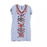 Cumpara ieftin Rochie Traditionala Midi Alba cu Motiv Floral Multicolor - RTM18