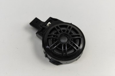 Difuzor ușă st&amp;acirc;nga față TESLA MODEL Y 2022 OEM: 1079741-00-A | 30469712 foto
