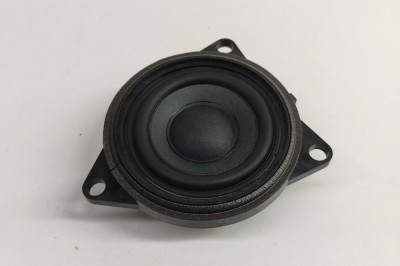 Difuzor ușă dreapta față VOLVO XC60 II 246 2020 OEM: 32212428 30429637 foto