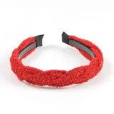 Bentita rosie cu model impletit