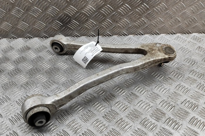Braț inferior dreapta față BMW i3 I01 2020 OEM: 6863740 29924000