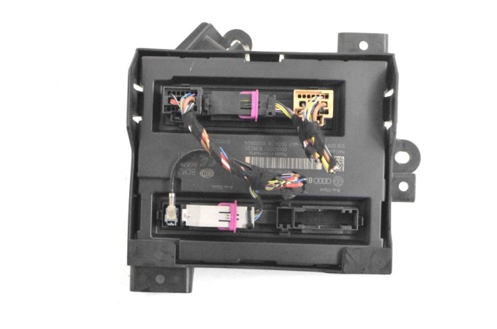 Modul de confort AUDI A4 8K2, B8 2008 OEM: 8K0907064C 12511276