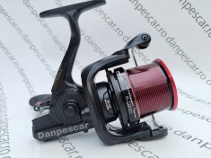 Mulinetă Feeder si Crap PRO FL Strategist 8000 ROSU cu tambur Long Cast
