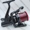 Mulinetă Feeder si Crap PRO FL Strategist 8000 ROSU cu tambur Long Cast