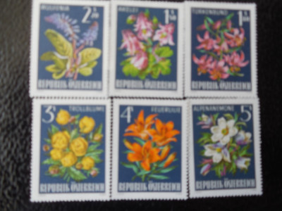 Serie timbre flora flori plante Austria nestampilate timbre filatelice postale foto