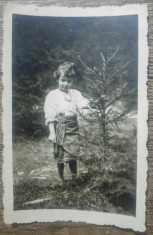 Fetita in costum national, 1938// fotografie foto