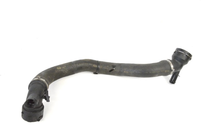 Furtun de lichid de răcire JAGUAR F-PACE X761 2017 OEM: HK83-8286-FB 11541912