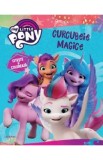 My Little Pony. Curcubeie magice. Citeste si coloreaza