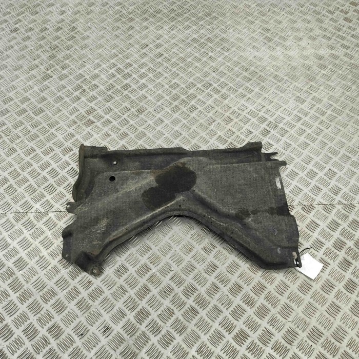 Scut motor dreapta spate AUDI A6 Avant 4G5, C7, 4GD 2017 OEM: 4G0825216A