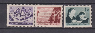 POLONIA SCOLARI MI: 834-836 MNH foto