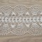CENTRU DE MASA VINTAGE LUCRAT MANUAL CU FIR DE BUMBAC