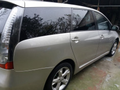 Mitsubishi Grandis 2.0 Did 7 locuri 2008 foto