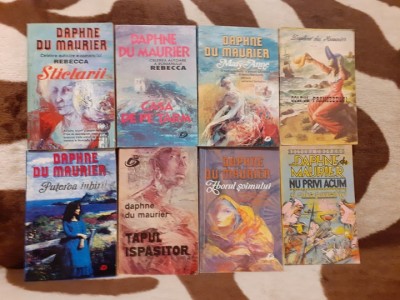 TAP ISPASITOR/GOLFUL FRANCEZ/CASA DE PE TARM/ZBORUL SOIMULUI-DAPHNE DU MAURIER foto