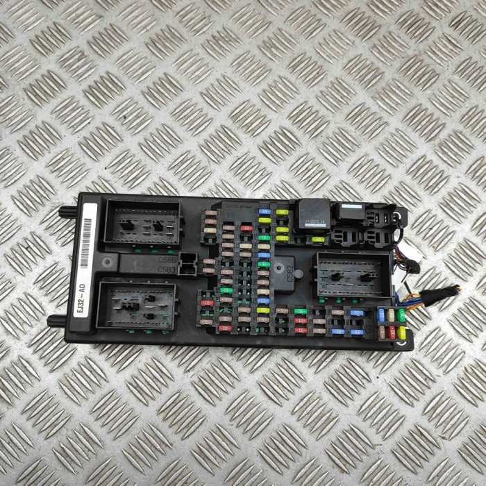 Modul panou de siguranțe LAND ROVER RANGE ROVER EVOQUE L538 2015 OEM: EJ32-14F041-AD,522051F06