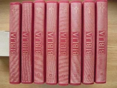 BIBLIA CU ILUSTRATII ( versiunea BARTOLOMEU ANANIA ) - 8 volume - 2011 foto