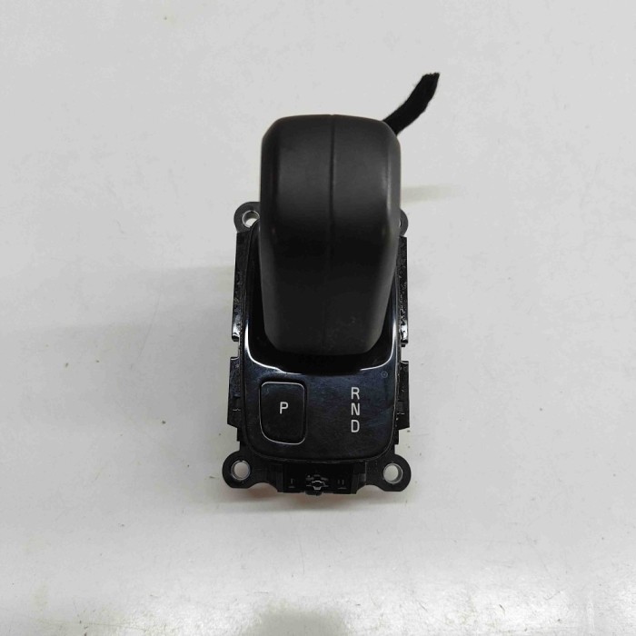 Timonerie cutie de viteze VOLVO V60 II 225, 227 2022 OEM: Estate | 32396324