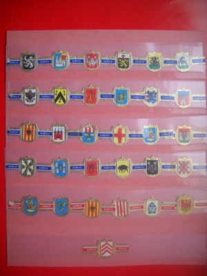 HOPCT LOT NR 109 HERALDICA BELGIA / STEME - -31 BUC-ETICHETE VECHI DE TRABUCURI/ CIGARS LABELS -COLECTIE DE LUX- foto