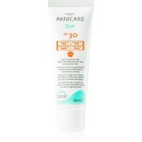 Synchroline Aknicare Sun cremă protectoare pentru tenul gras, predispus la acnee SPF 30 50 ml