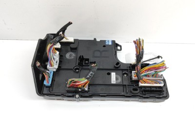 Modul de confort TESLA MODEL 3 2021 OEM: 1567454-00-B,1566853-00-A 28258602 foto