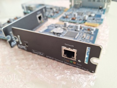 APC ups server Network Management Card 2 Schneider AP9630 NMC2 foto