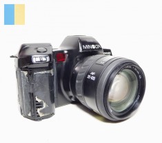 Minolta Dynax 7000i cu obiectiv Minolta AF Zoom 35-105mm f/3.5-4.5 foto