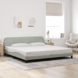 Cumpara ieftin Cadru de pat fără saltea, gri deschis, 200x200 cm, catifea