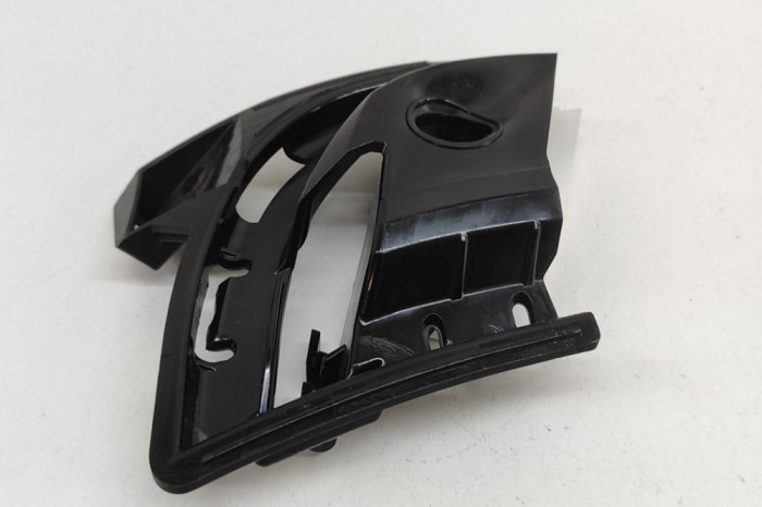 Suport senzor de parcare PORSCHE CAYENNE 9Y0/9Y3 2018 OEM: 9Y0807130B,9Y0.807.130.B | 28089820