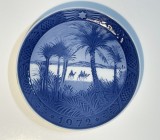 Farfurie portelan danez ROYAL COPENHAGEN, anul 1972, In desert, Farfurii