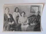 Fotografie dimensiune 12/17 cm de familie din 1919 la Roma