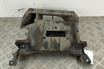 Alt scut motor PORSCHE MACAN DKN 2021 OEM: 95B825370H | 31458251 foto