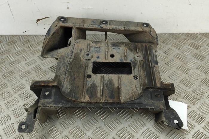 Alt scut motor PORSCHE MACAN DKN 2021 OEM: 95B825370H | 31458251
