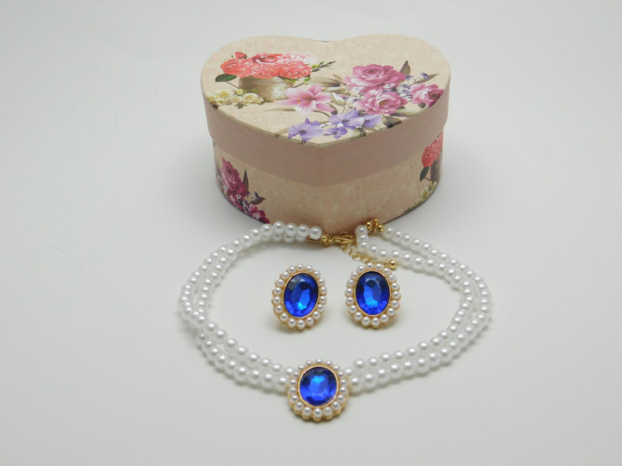 Set colier, cercei placat cu aur de 14K din perle artificiale cu imitație de pietre prețioase culoare albastru