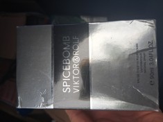 Eau de parfum 100ml pour femme Spice Bomb foto