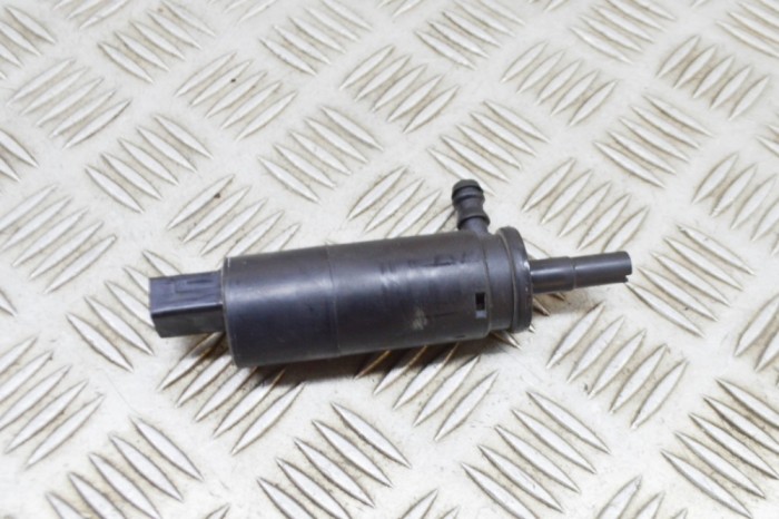 Motor rezervor lichid de parbriz AUDI Q7 4L 2013 OEM: 3B0955681 21357276