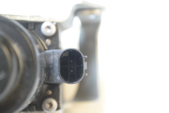Pompa de apa auxiliara BMW X3 F25 2016 OEM: 8512236 2660174