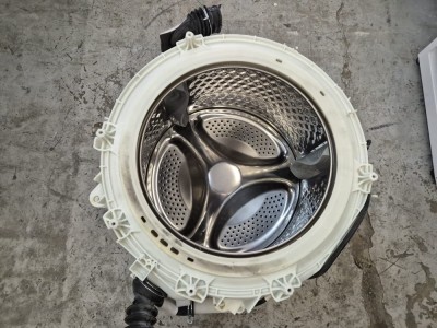 Cuva completa masina de spalat cu uscator Toshiba TWD-BJ90W4RO foto