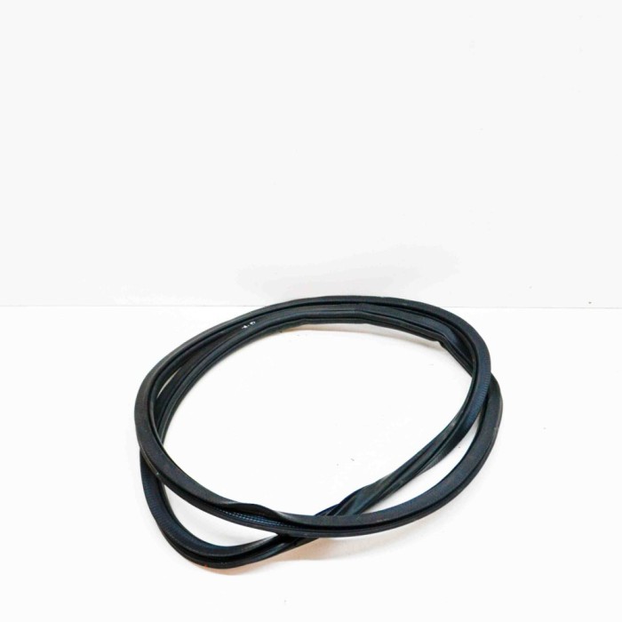 Garnitura ușă st&acirc;nga spate VW ID.3 E11 2020 OEM: 10A867913