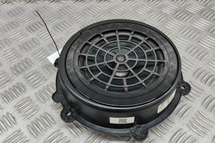 Difuzor ușă dreapta spate PORSCHE CAYENNE Coupe 9YB 2019 OEM: 971035453D 30057753