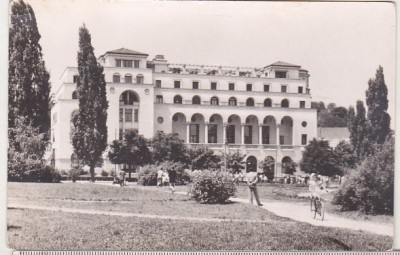 bnk cp Orasul Stalin - Casa Armatei - Libraria noastra - necirculata foto