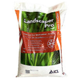 Landscaper Pro Weed Control + Fertilizer 22-5-5+2,4D+Dicamba 15 kg, ingrsamant profesional gazon, ICL, cu erbicid selectiv pentru gazon fara buruieni
